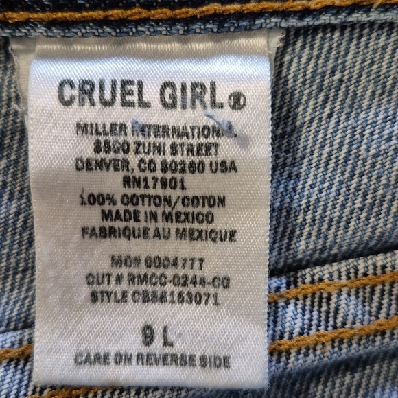 CRUEL GIRL, LOW RISE, SLIM, WOMENS JEANS, SIZE 9LONG. - Picture 10 of 12
